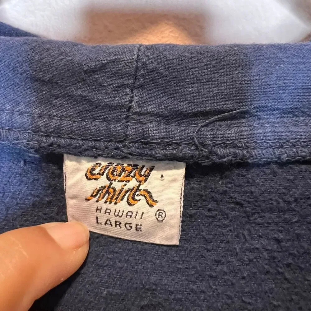 vintage 90s San Francisco California embroidered hoodie by the brand Crazy Shirt